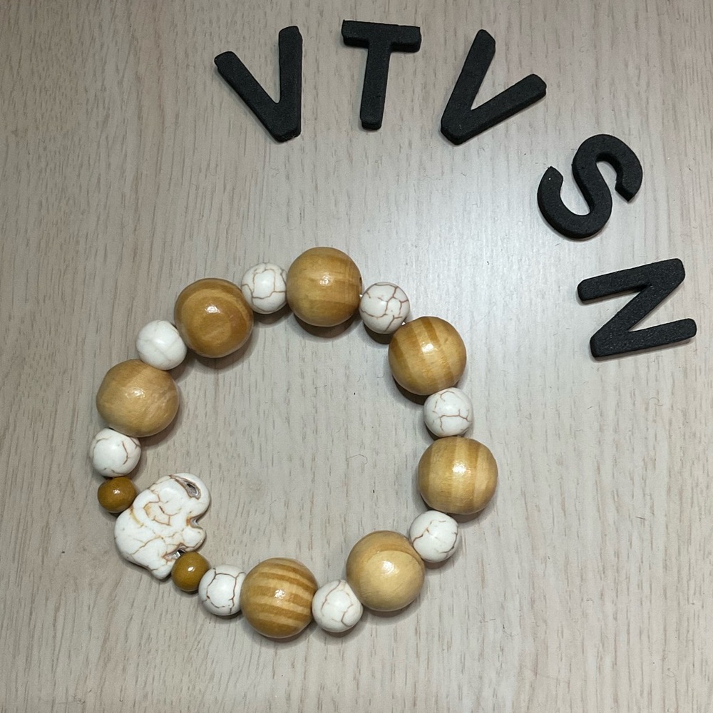 Wooden elephant bracelet